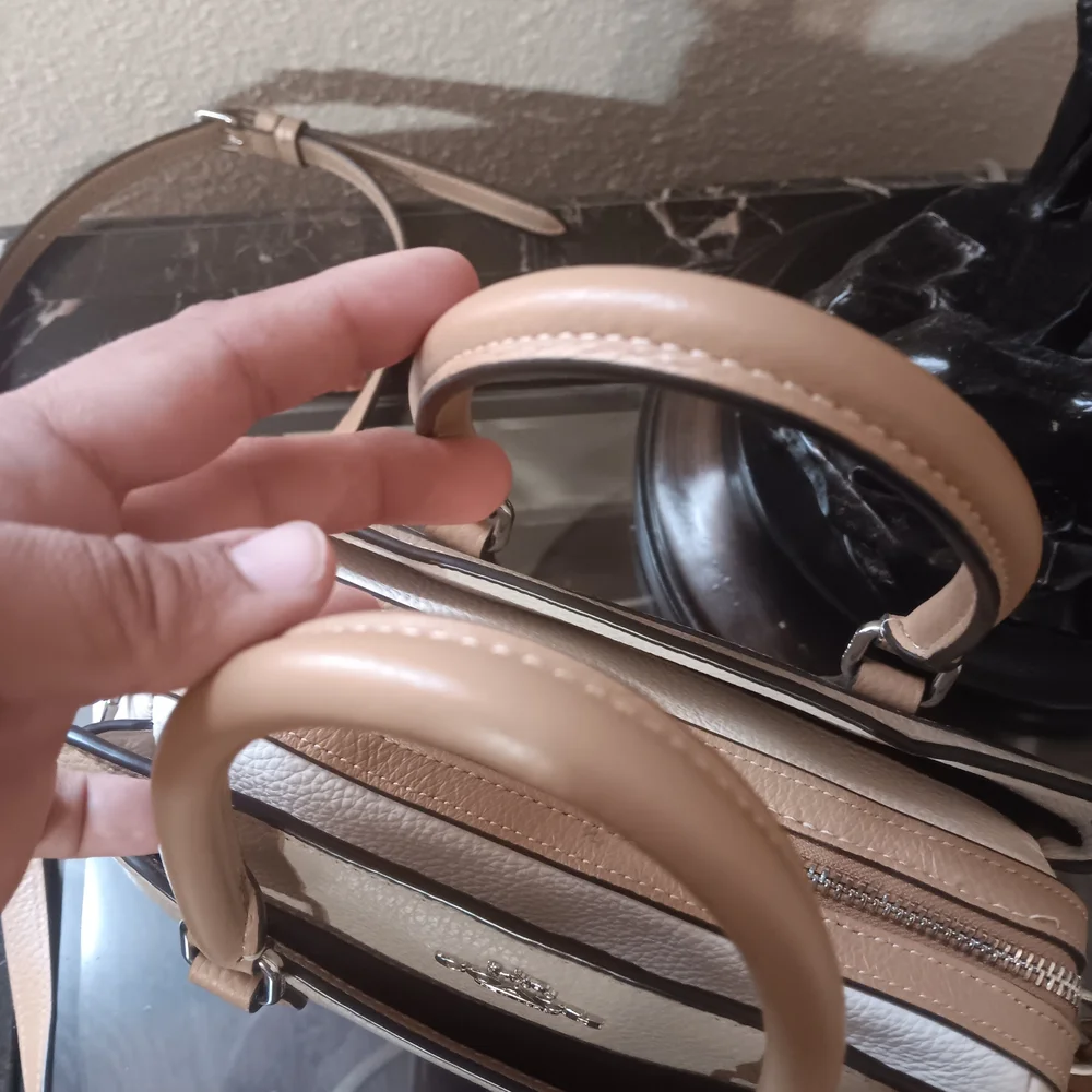 Coach Tan Leather Handbag - Picture 7 of 8